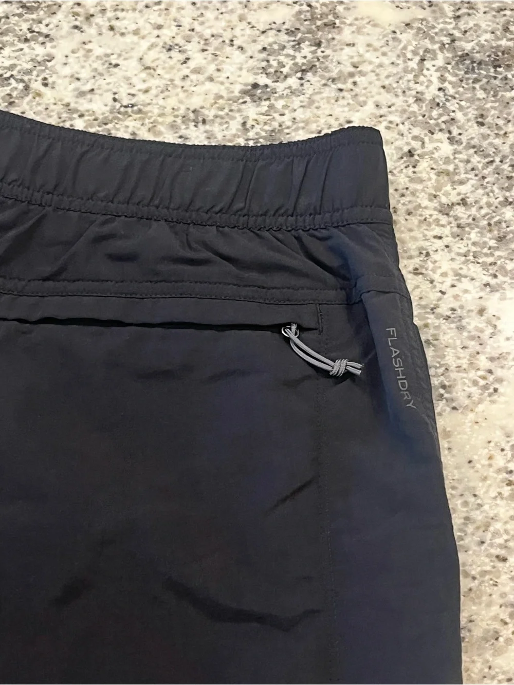 The North Face Men’s XL FlashDry Black Swim Shorts Lined 5” Inseam - Black